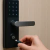 اتمام باتری قفل هوشمند